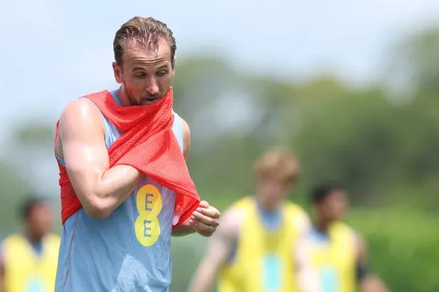 England and Scotland Battle US Heat Ahead of World Cup